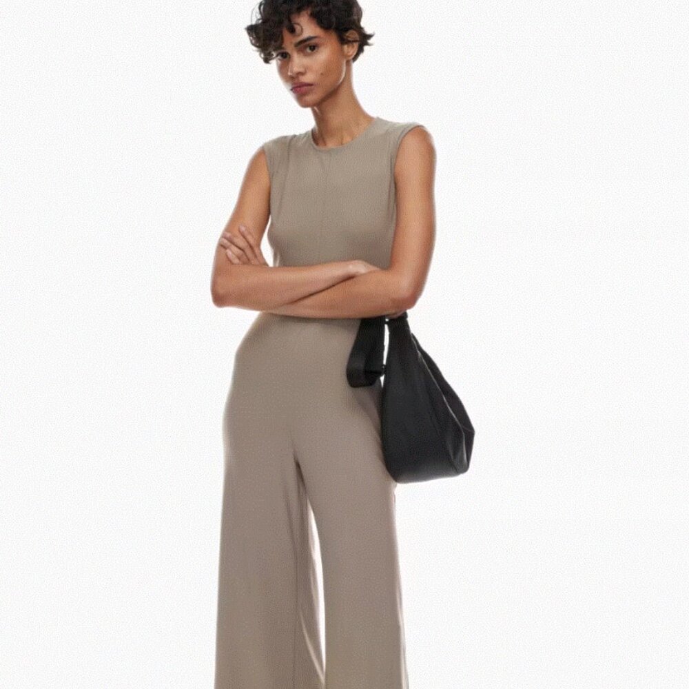 Aritzia Babaton distinction jumpsuit in modern taupe color